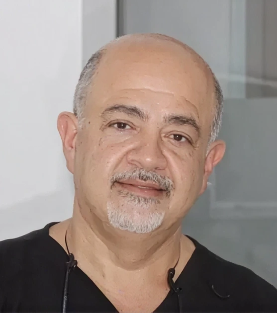 Meet Dr. Ari Druz